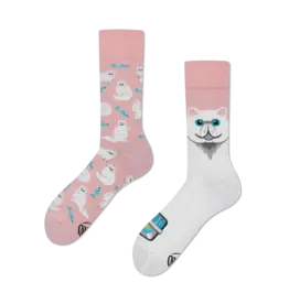 Many Mornings White Cat Crew Socks
