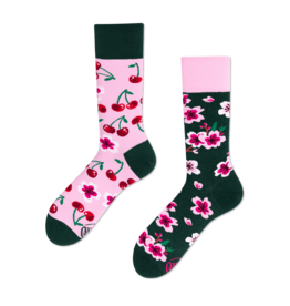 Many Mornings Cherry Blossom Crew Socks