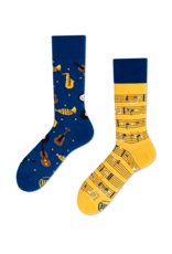 Many Mornings Music Notes Crew Socks