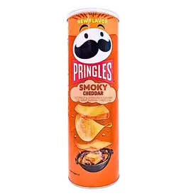 Pringles Smoky Cheddar