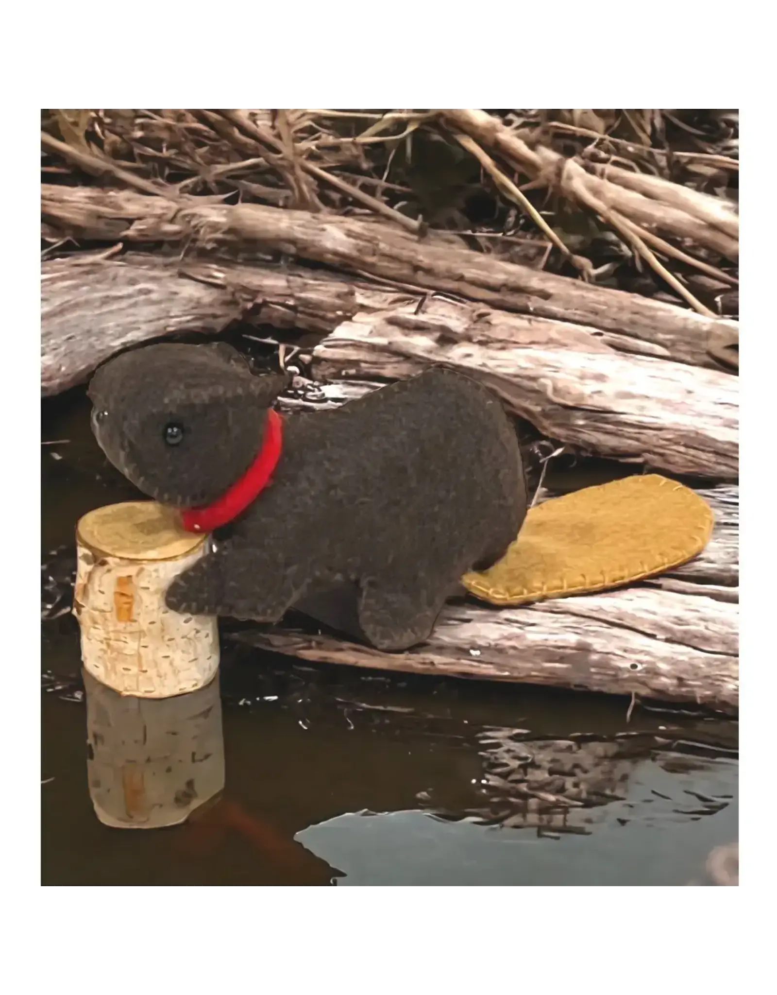 Felt Beaver Sewing Kit with Wooden Log