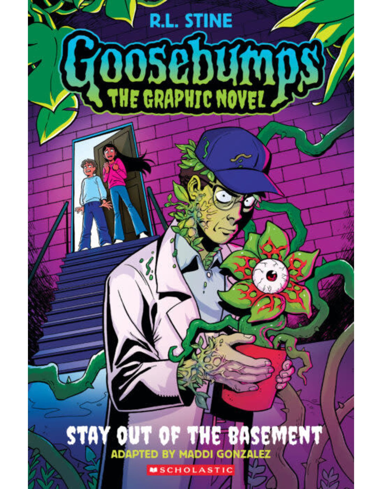 Scholastic Goosebumps Graphic Novel #3: Stay Out of the Basement