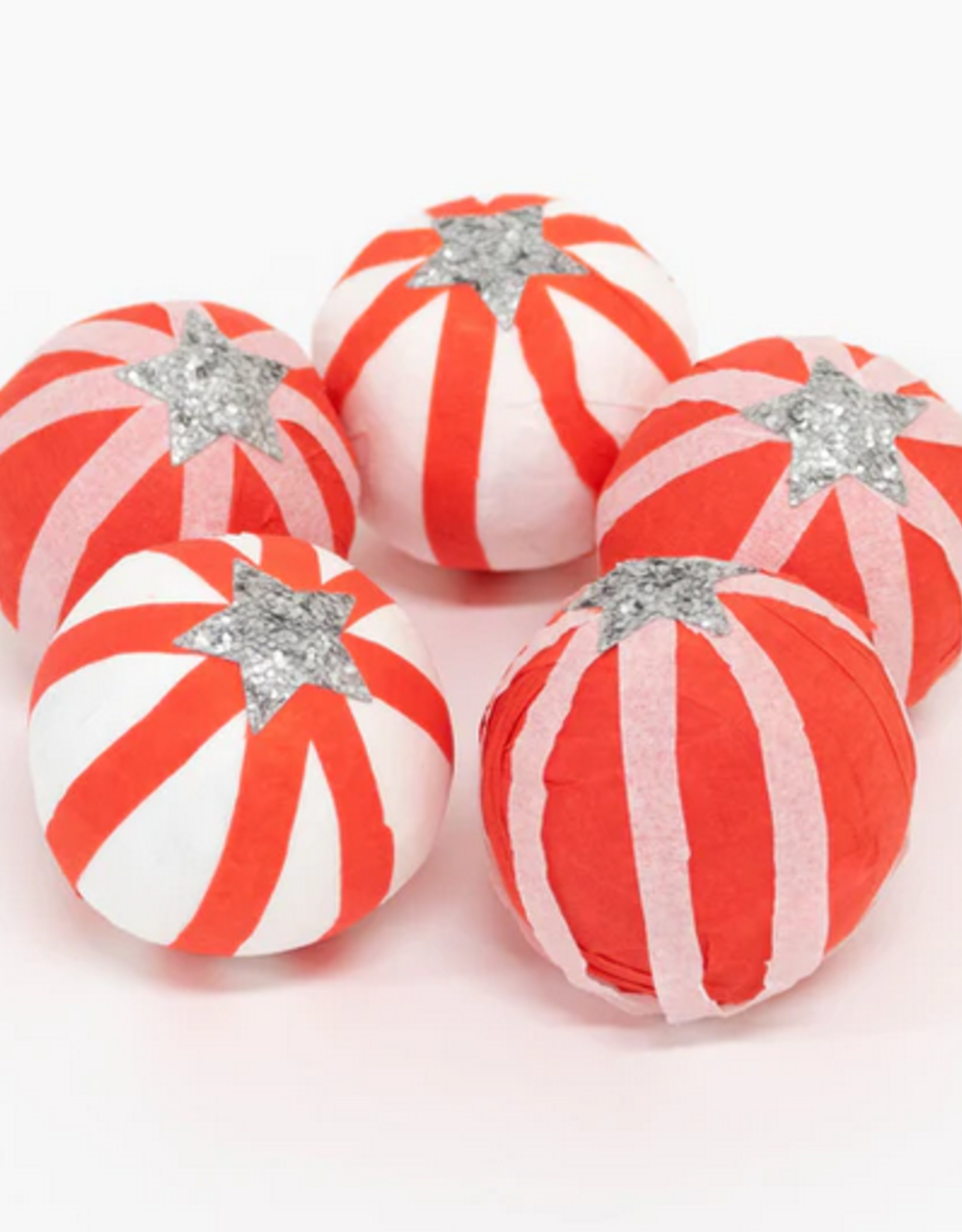 Meri Meri Peppermint Candy Surprise Balls