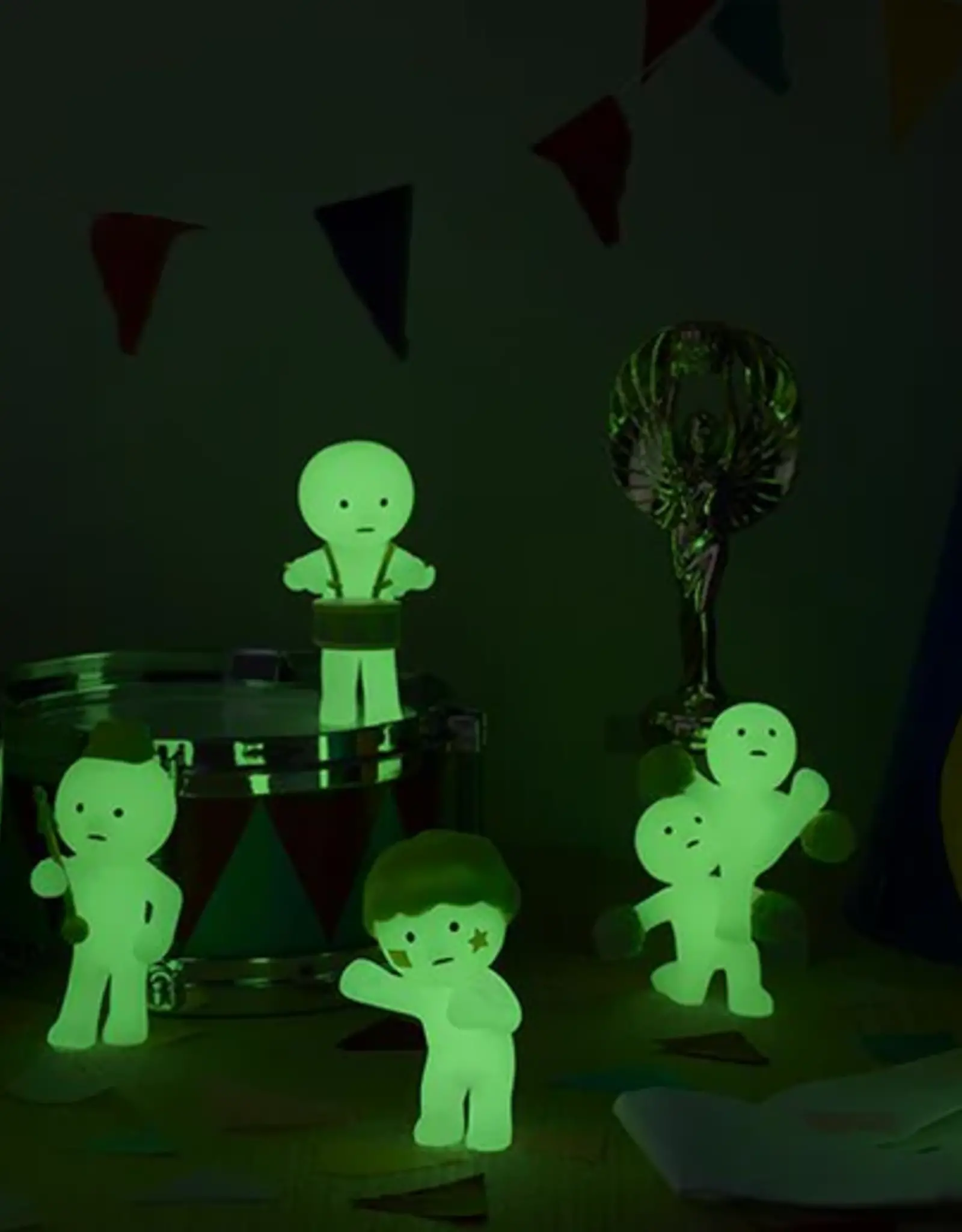 Dreams Smiski Cheer Series