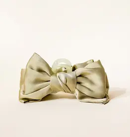 The Darling Effect Satin Bow Claw Clip- Green