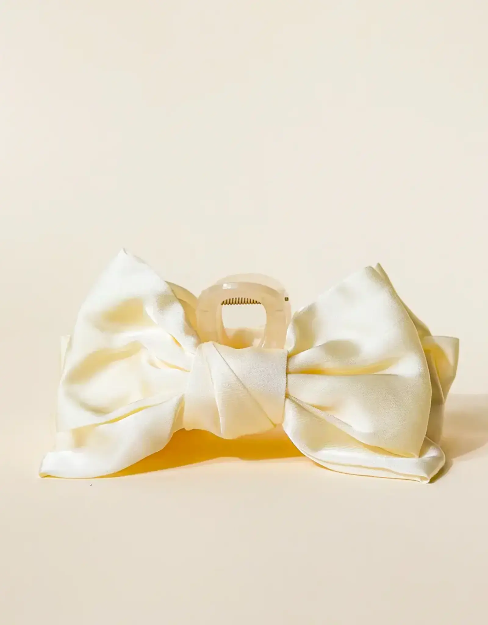 The Darling Effect Satin Bow Claw Clip-Cream