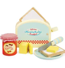 Le Toy Van Toaster and Toast