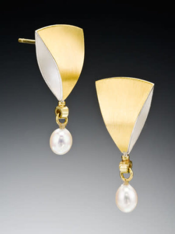 Thea Izzi Spinnaker Freshwater Pearl Drop Earrings (18k)