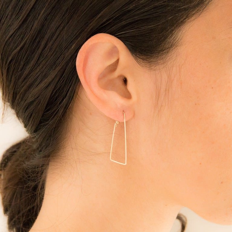Carla Caruso Small Isosceles Dainty Hoops Earrings (14k)