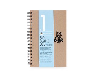 https://cdn.shoplightspeed.com/shops/635126/files/31611728/300x250x2/bee-paper-big-black-bee-sketchbook-6x9.jpg