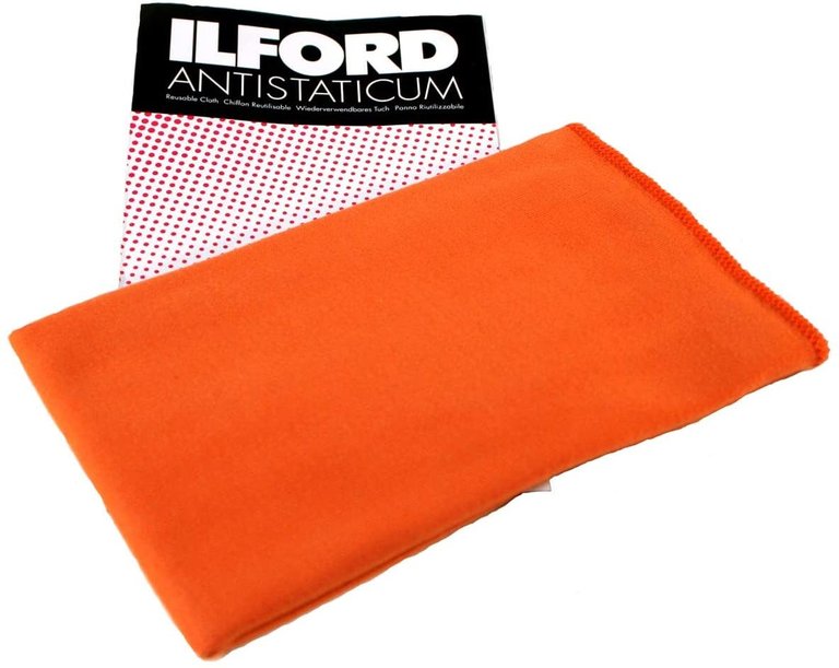 Ilford Antistaticum Anti-Static Cloth 13"x13"