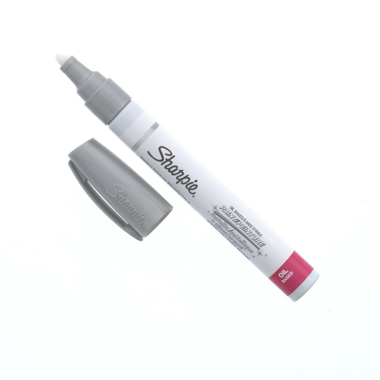 Sharpie Sharpie Permanent Paint Marker Oil-Based Medium