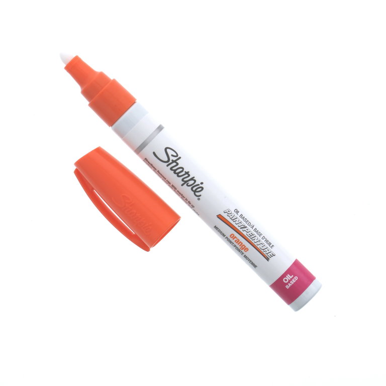 Sharpie Sharpie Permanent Paint Marker Oil-Based Medium