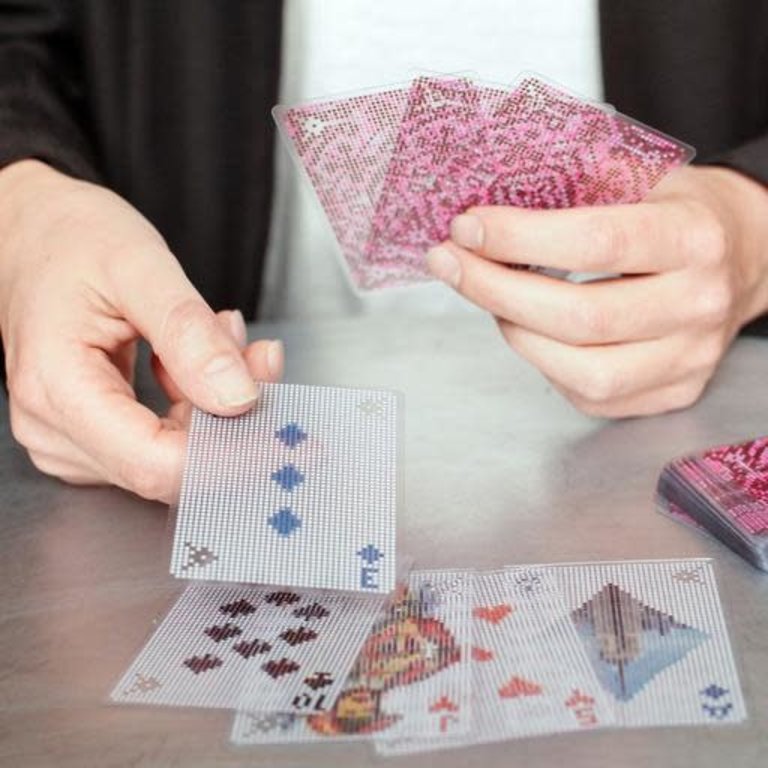 Kikkerland Optical Playing Cards