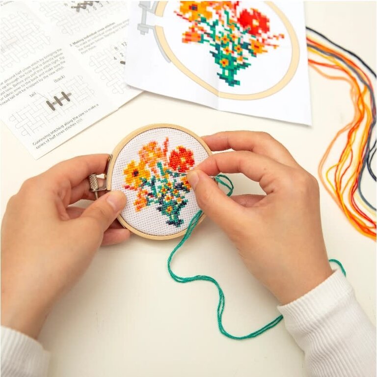 Mini Cross Stitch Embroidery Kit