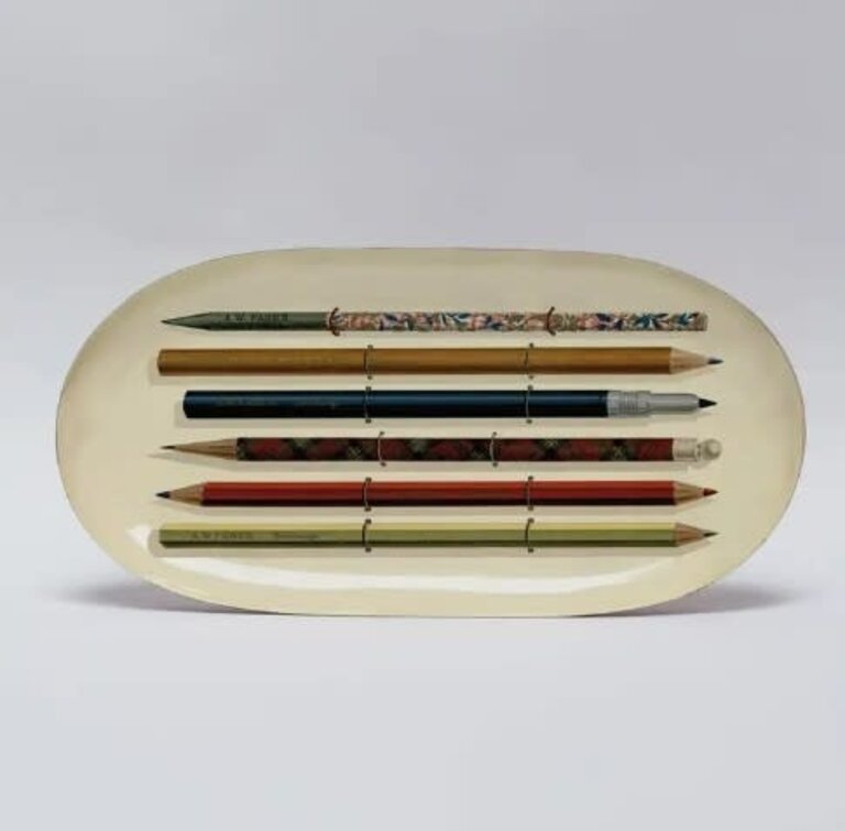 Roomytown Inc. Oval Enamel Tray