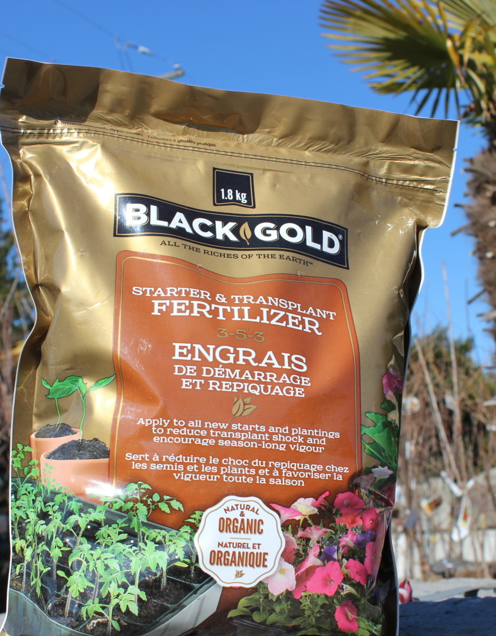 Sun Gro Horticulture Canada Black Gold Starter & Transplant Fertilizer 3-5-3 Natural and Organic 1.8 kg