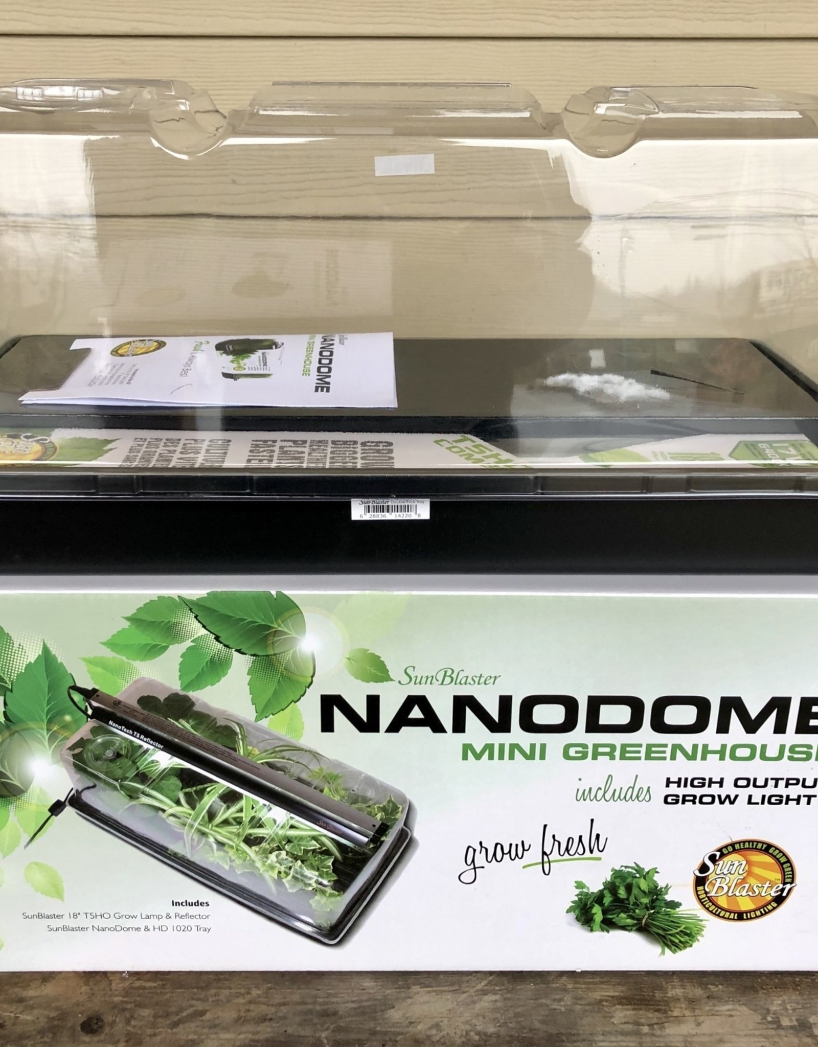 SunBlaster Mini Greenhouse Kit