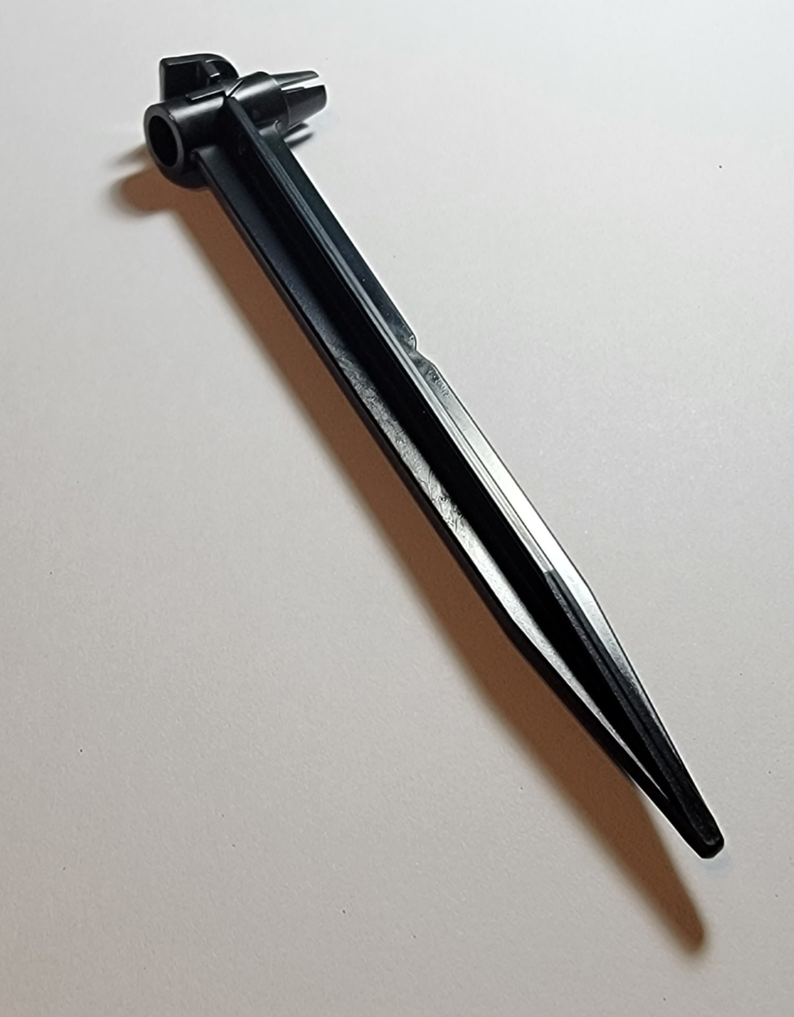 Universal 1/4 inch Tubing Stake