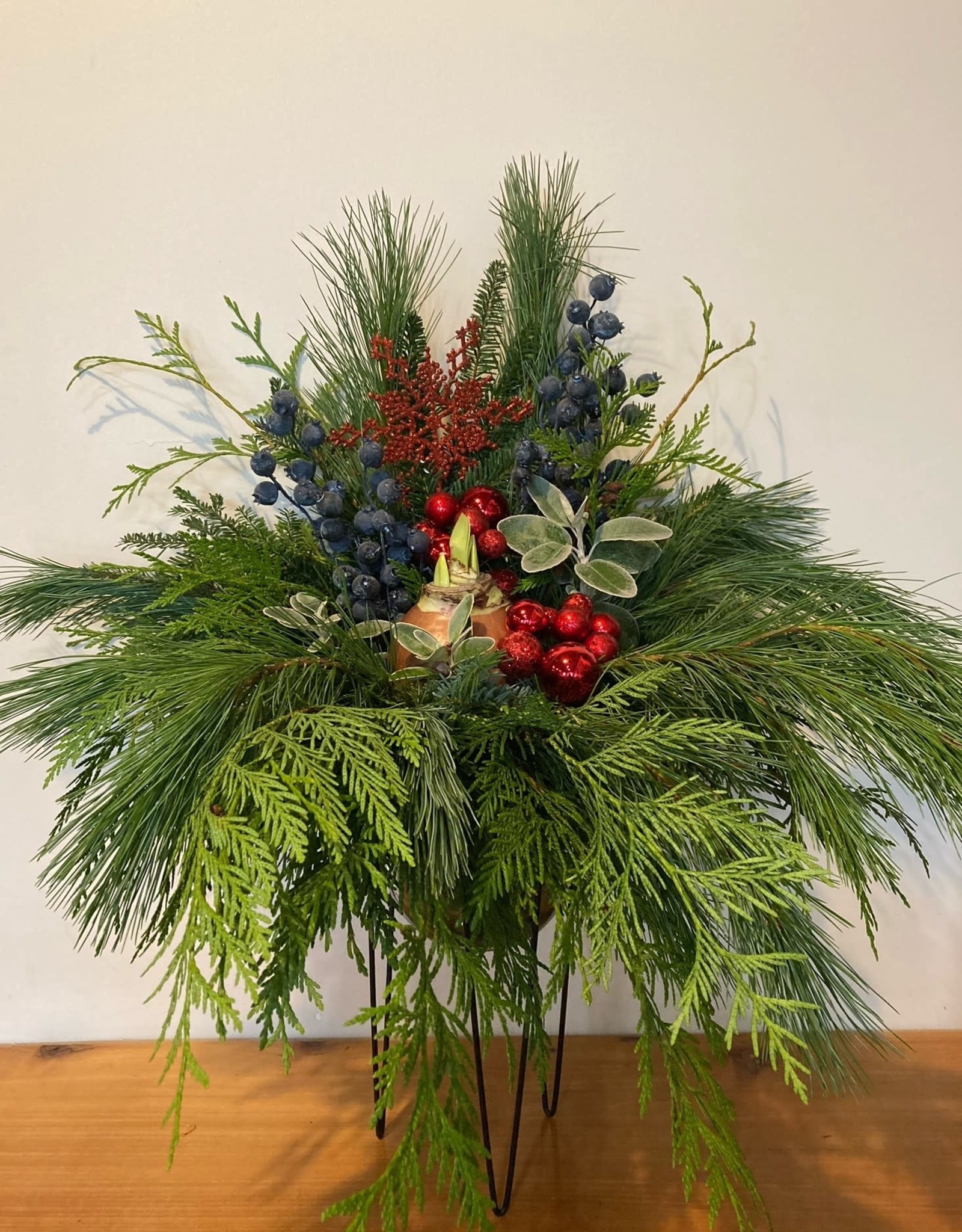 Wax Amaryllis Glass Vase  With Greenery-         Saturday November 19 - 1:00pm -         Seat Reservation
