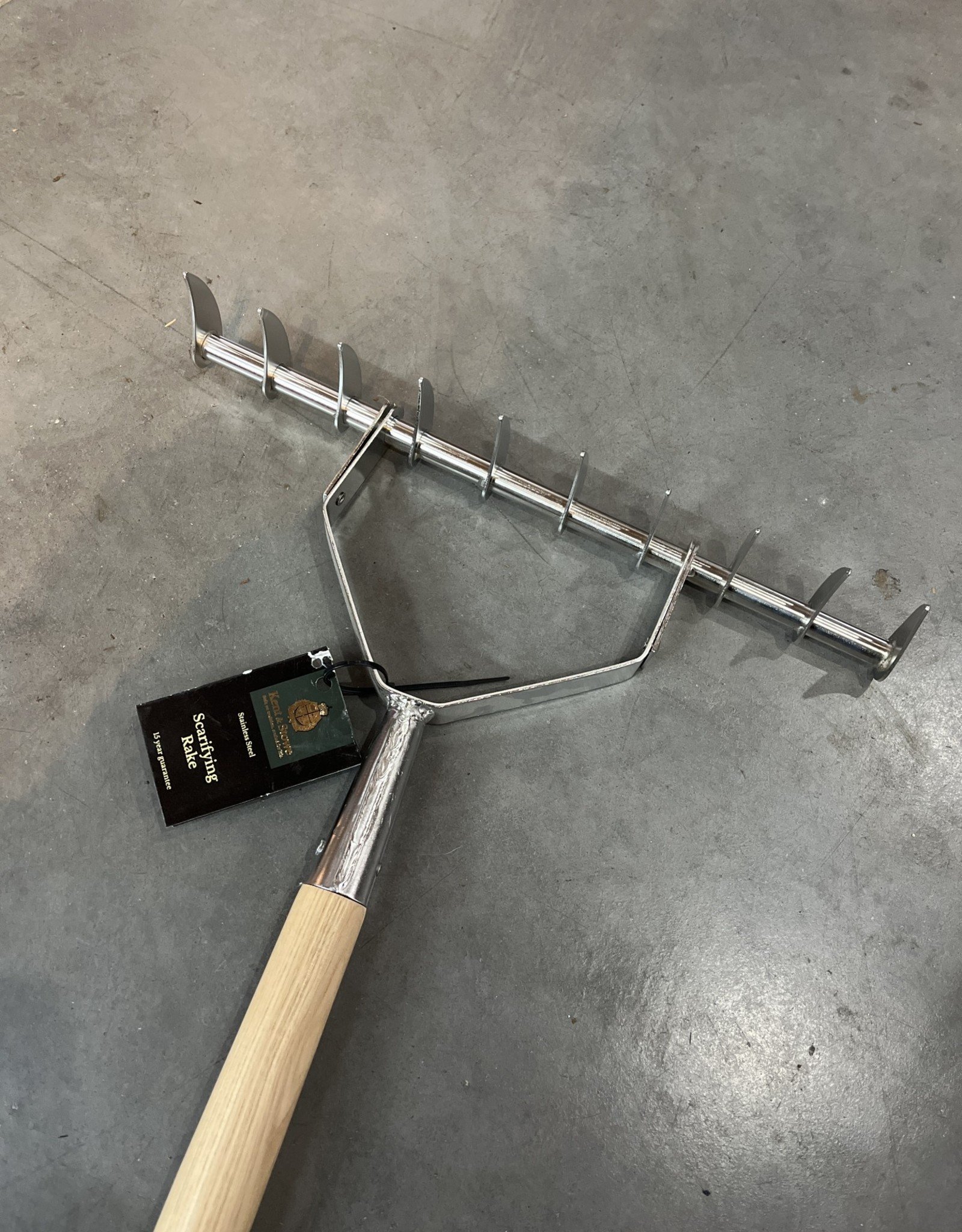 Kent & Stowe Scarifying Rake