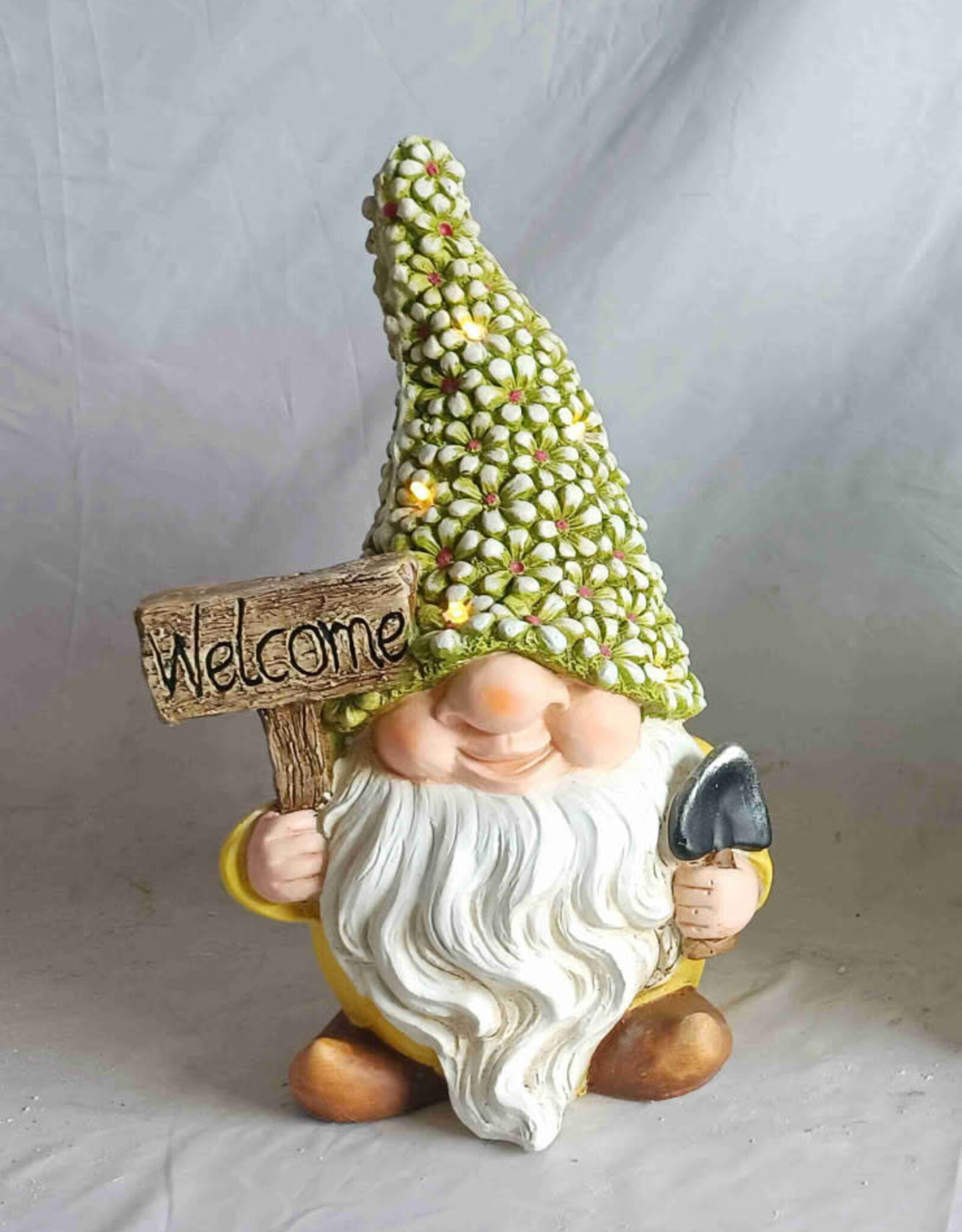 Yellow Welcome Gnome Solar