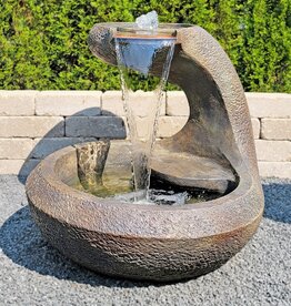 Copperhead Fountain (RN)