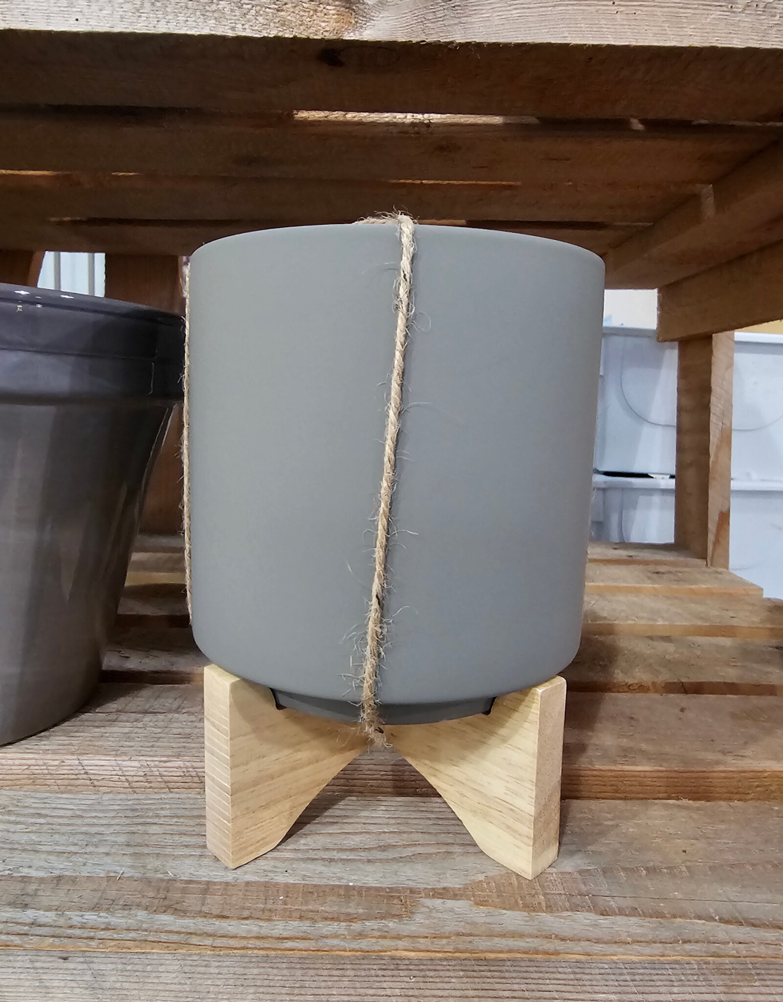 5 inch Grey  Planter w/ Stand