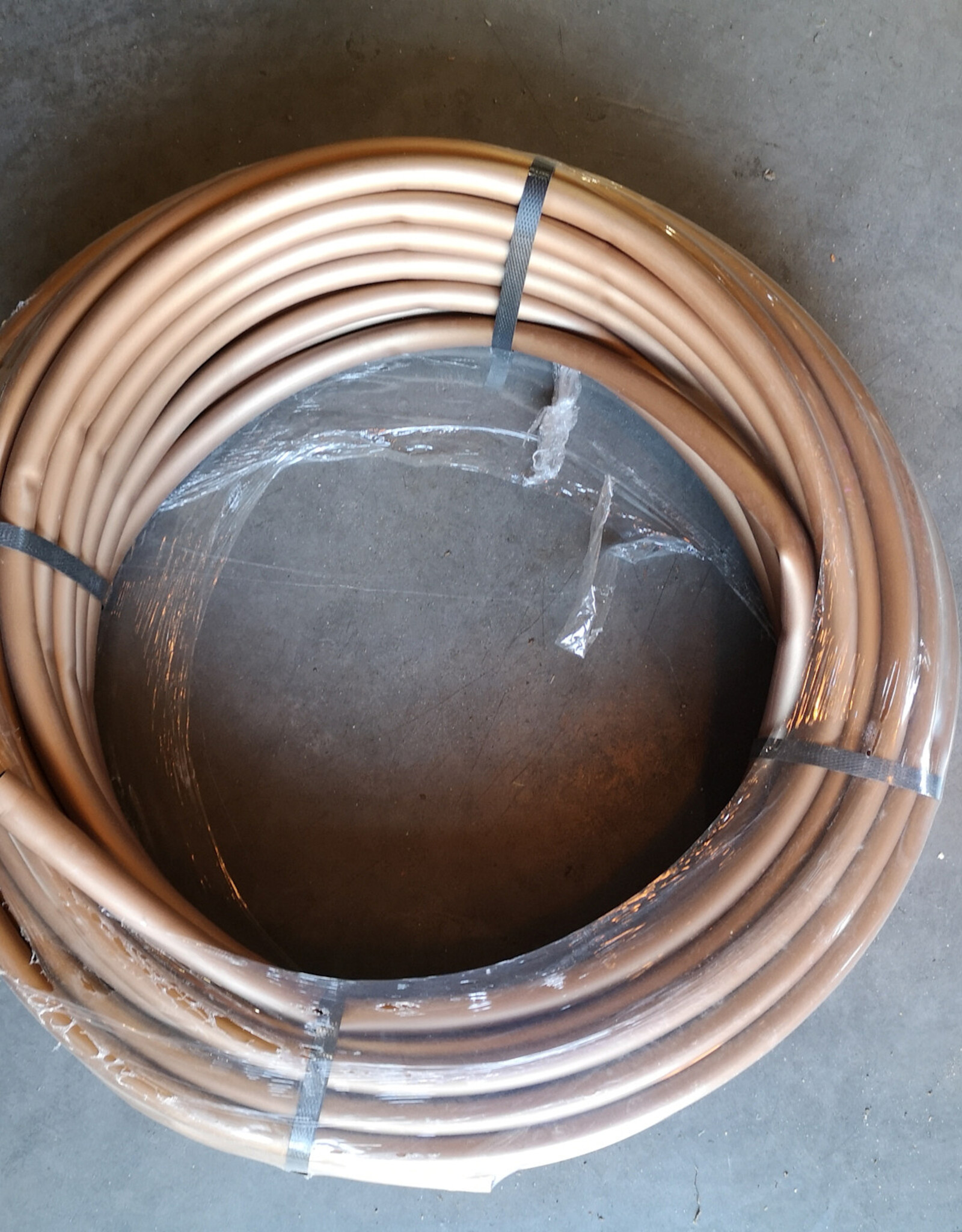 1/2 x 100 0.9gph Dripline Emit at 12 inch