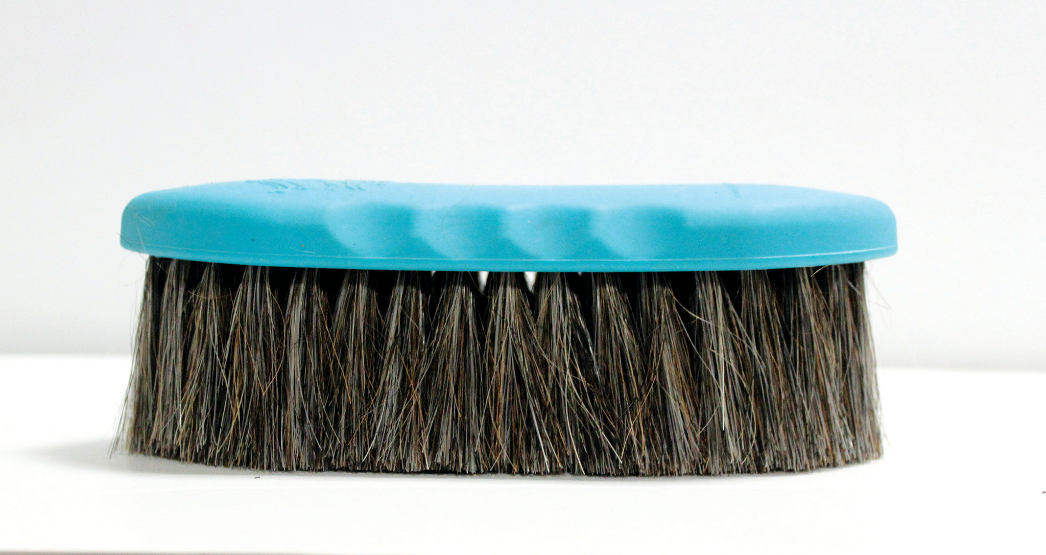 Tail Tamer PC Horse Hair Large Brush