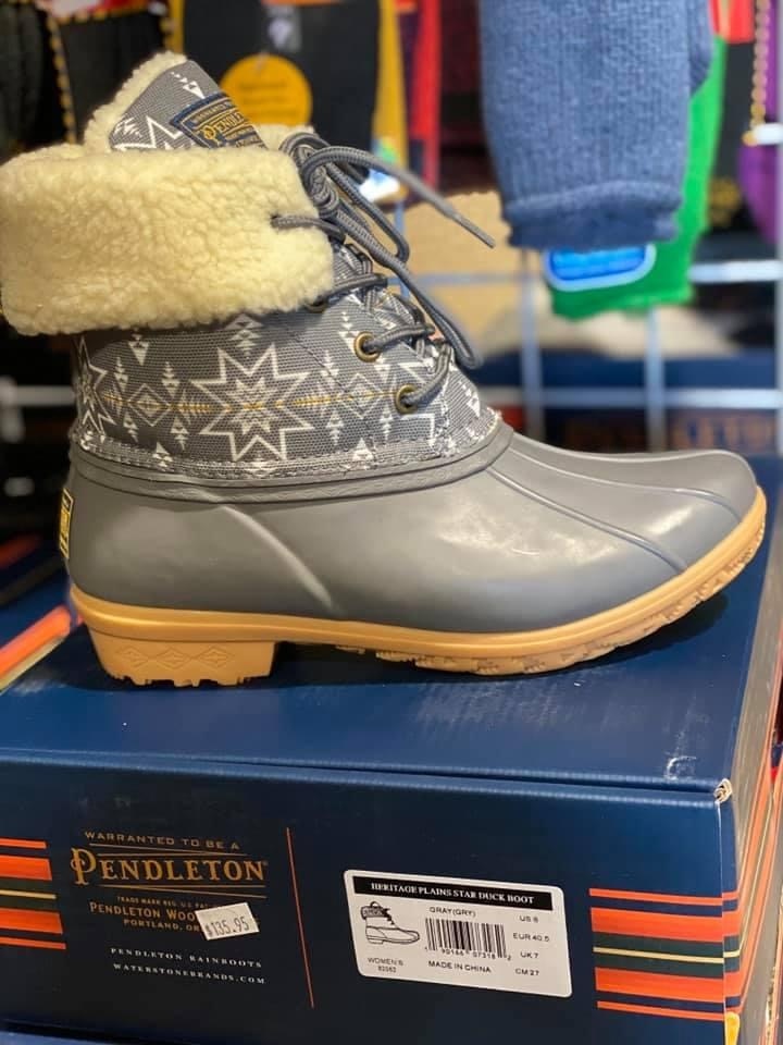 pendleton duck boots