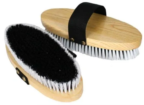 The Epic Animal The Epic Animal Bushe Soft Bristles with hand strap