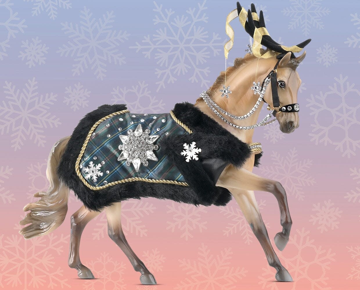 Breyer 2023 Breyer Holiday Horse, Highlander
