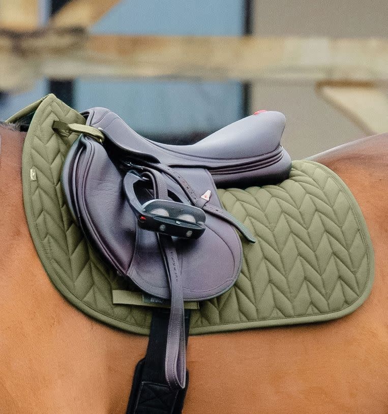 Amigo Amigo® Close Contact Saddle Pad