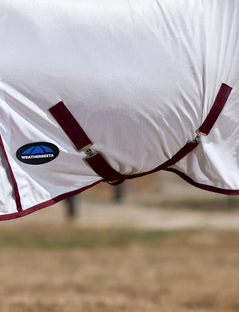 Weatherbeeta WEATHERBEETA COMFITEC ESSENTIAL FLY SHEET WHITE/BURGUNDY