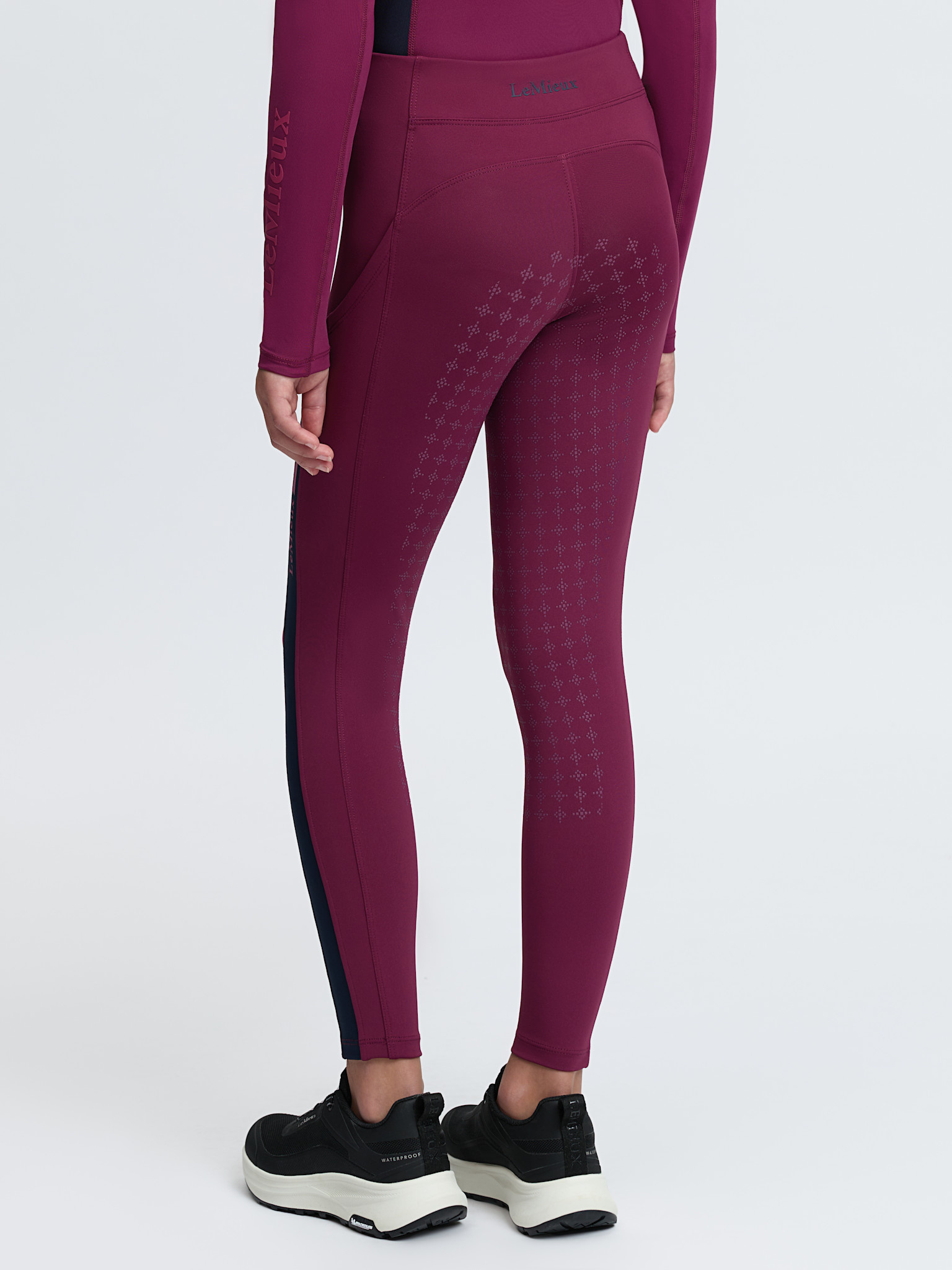 LeMieux LeMieux Young Rider Orla Pull Ons, Blackberry