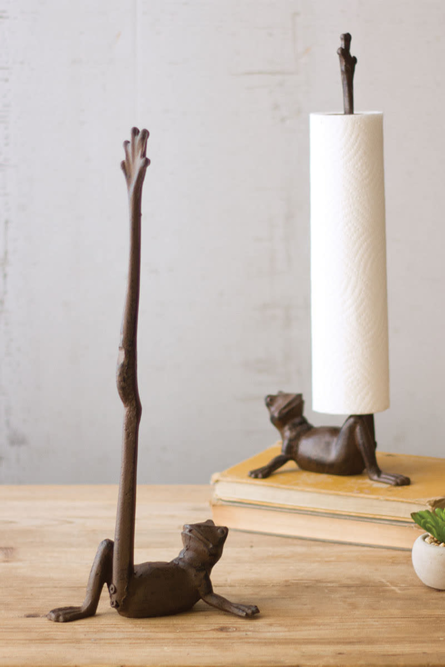 Cast Iron Ostrich Paper Towel Holder