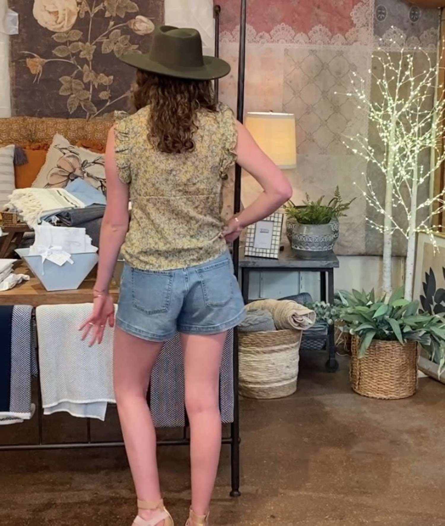 Jane High Rise Shorts - Terra Verde 