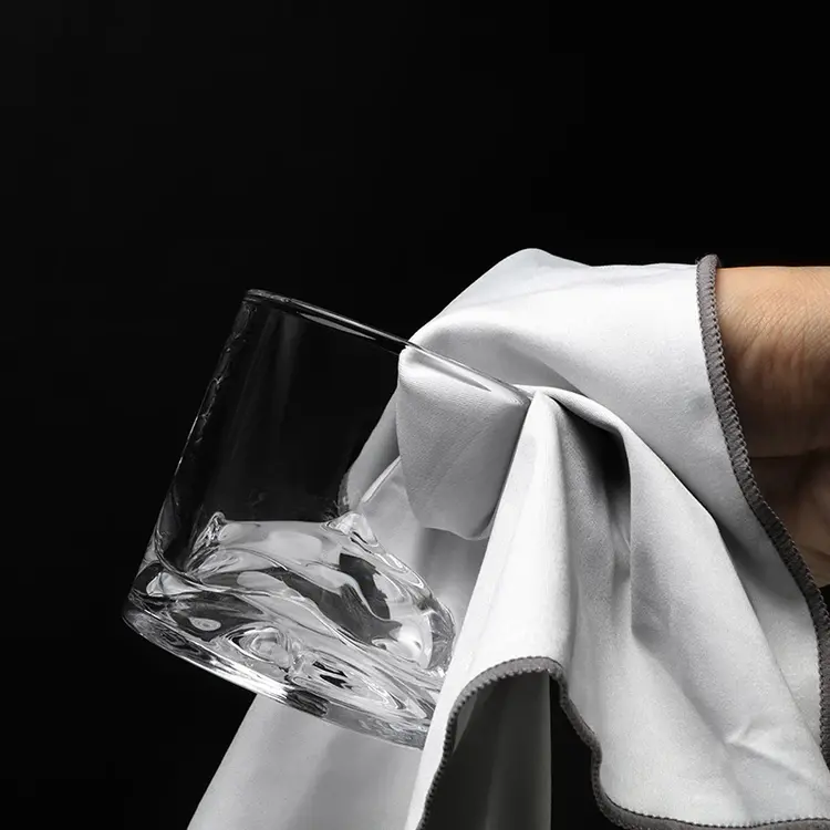 Liiton Crystal Polish Cloth S/2