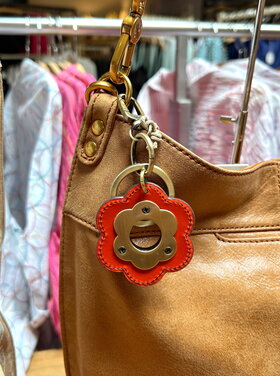 Hobo Daisy Keychain Grenadine