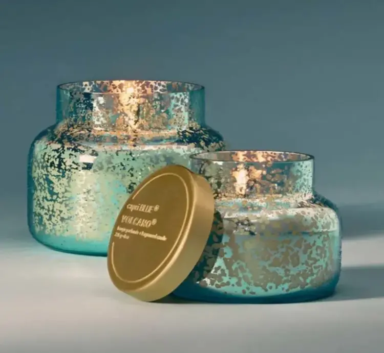 Volcano Aqua Opaline Signature Candle 8oz