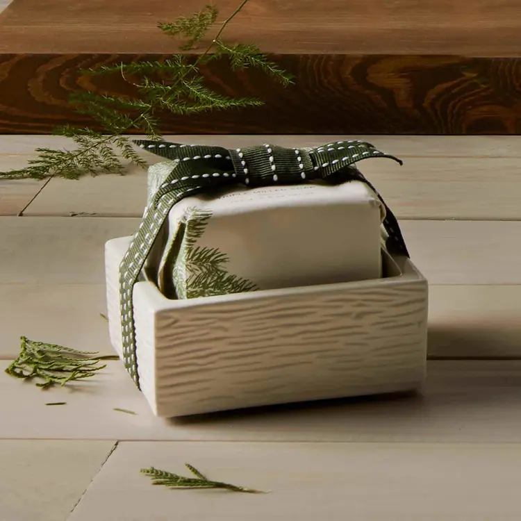 Thymes Frasier Fir Bar Soap & Dish Set