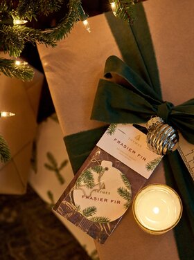 Thymes FF Decorative Sachet