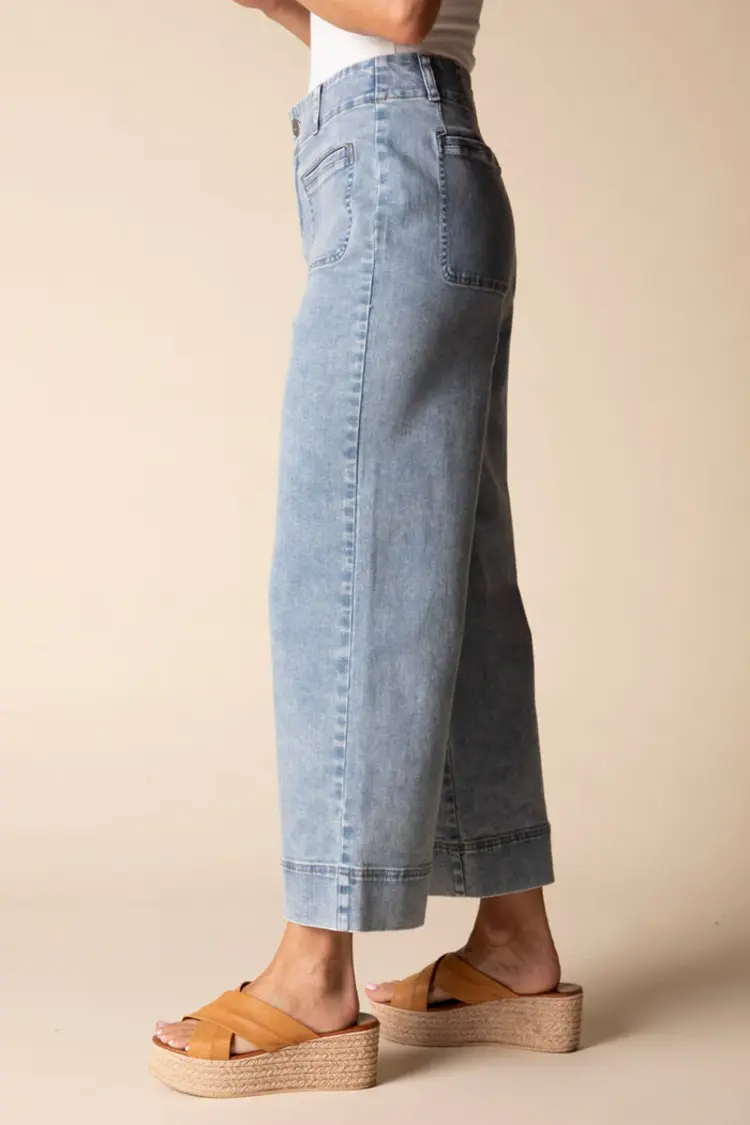Habitat REFRESHED CROP JEAN