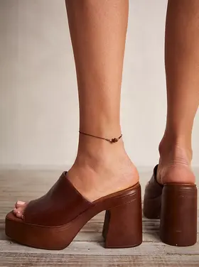 Free People Zoe Platform