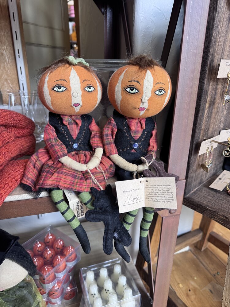 Nevin Pumpkin Head Boy Fig