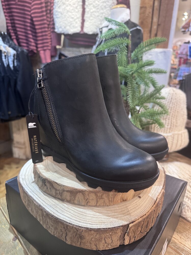 JOAN RHAPSODY ZIP WEDGE