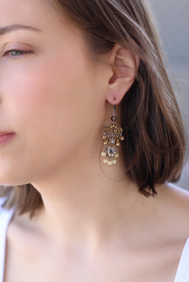 Ayala Bar Drops of Gold Earring, Shizuka
