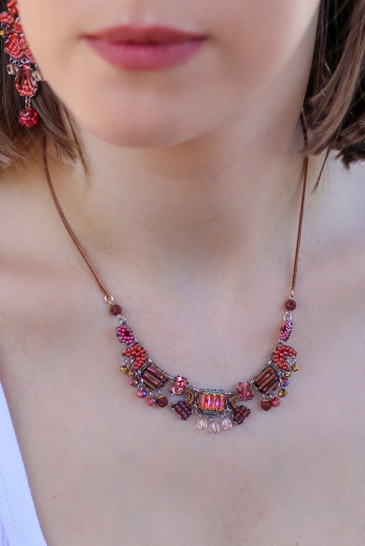 Ayala Bar Mulled Wine Necklace, Sakina