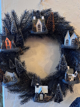 180 Degrees Halloween Wreath